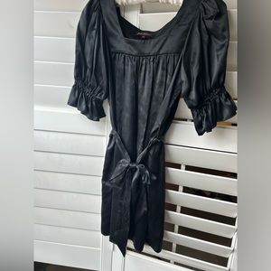 Betsy Johnson 100% silk dress